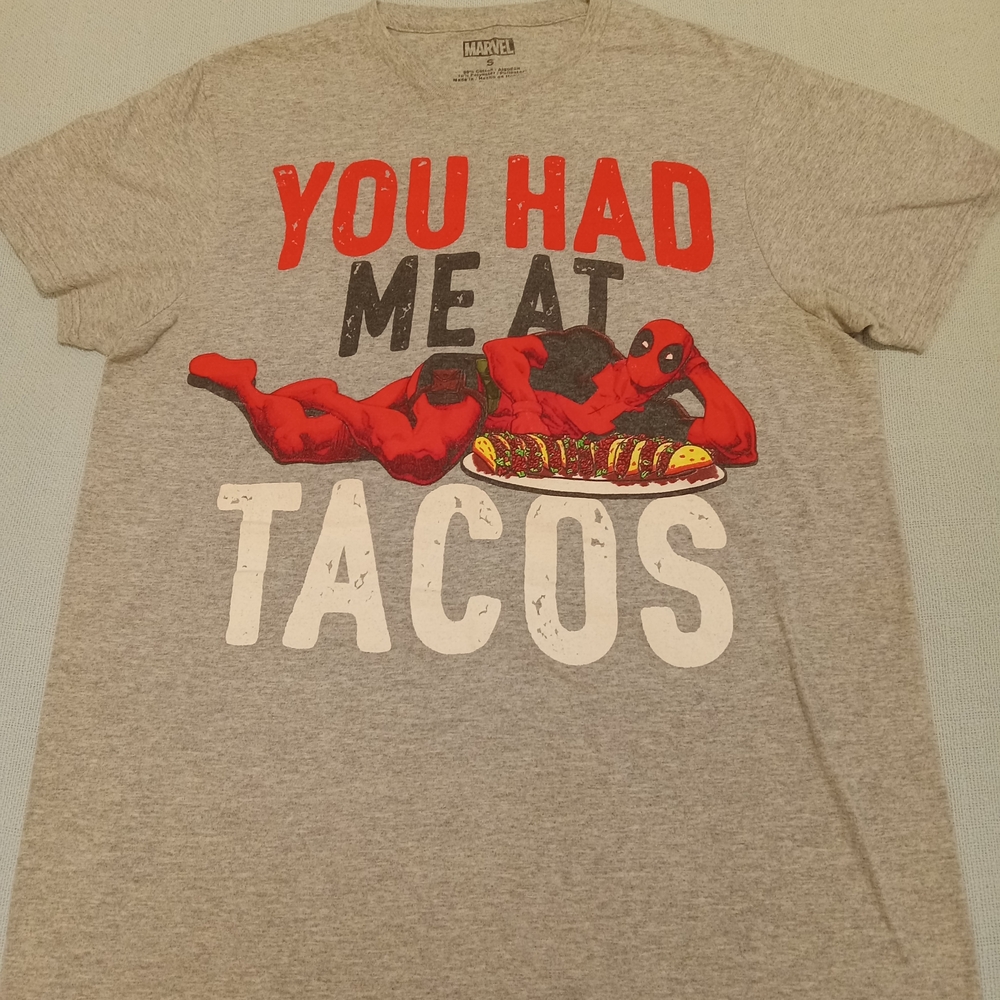 Marvel Deadpool 'You Had Me at Tacos' Gray Graphic Tee